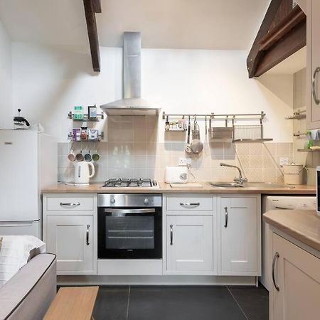 Traditional Stone Cottage With Sea Views In Snowdonia National Park Brynkir 外观 照片