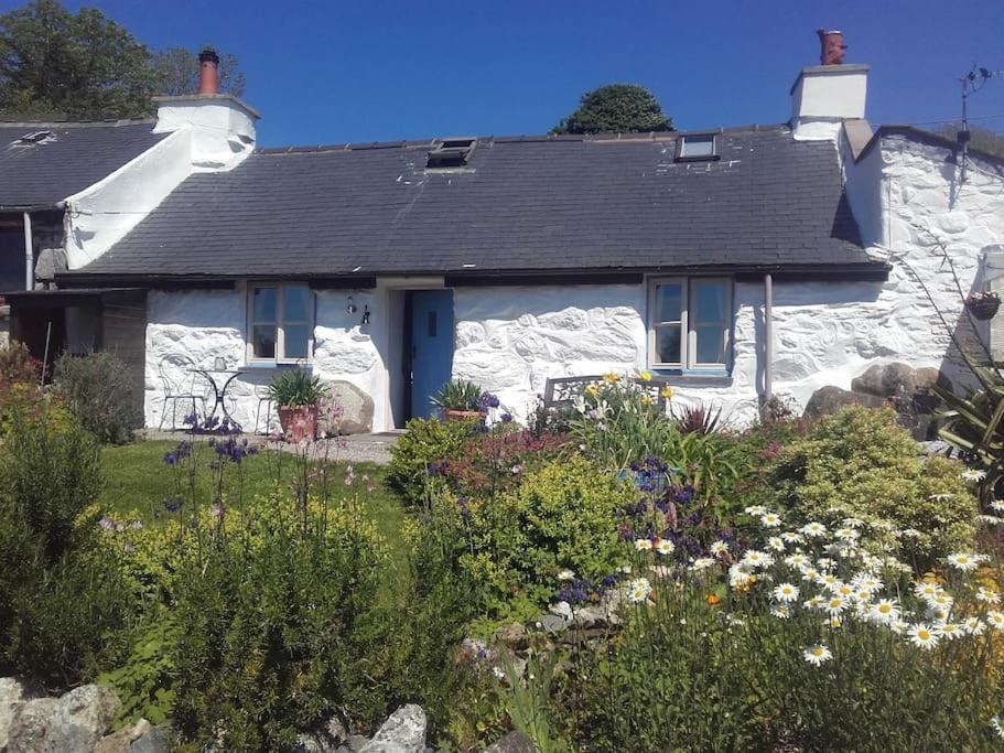 Traditional Stone Cottage With Sea Views In Snowdonia National Park Brynkir 外观 照片