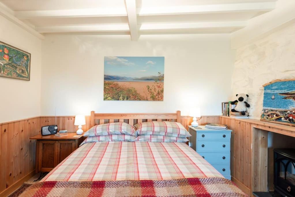 Traditional Stone Cottage With Sea Views In Snowdonia National Park Brynkir 外观 照片